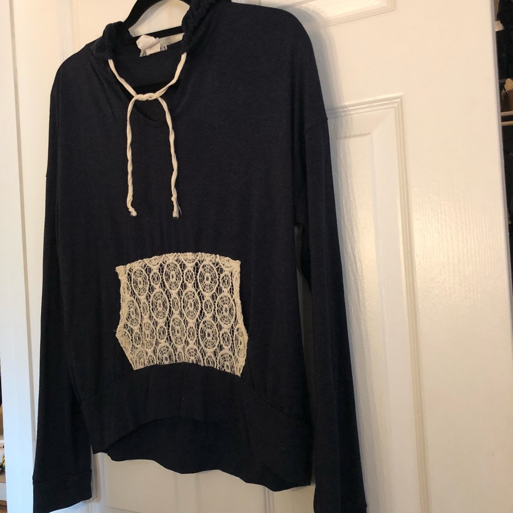 Navy long sleeve hooded shirt